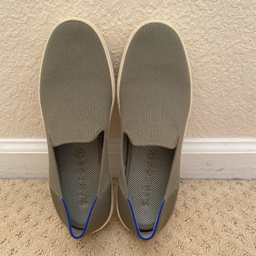 Rothy’s Thyme Sneakers - size 8